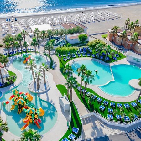 Holiday Family Village Porto SantʼElpidio Dış mekan fotoğraf