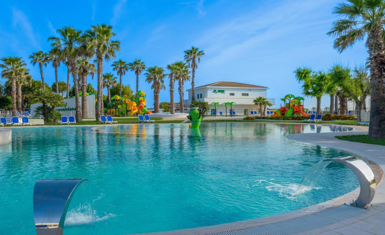 Holiday Family Village Porto SantʼElpidio Dış mekan fotoğraf