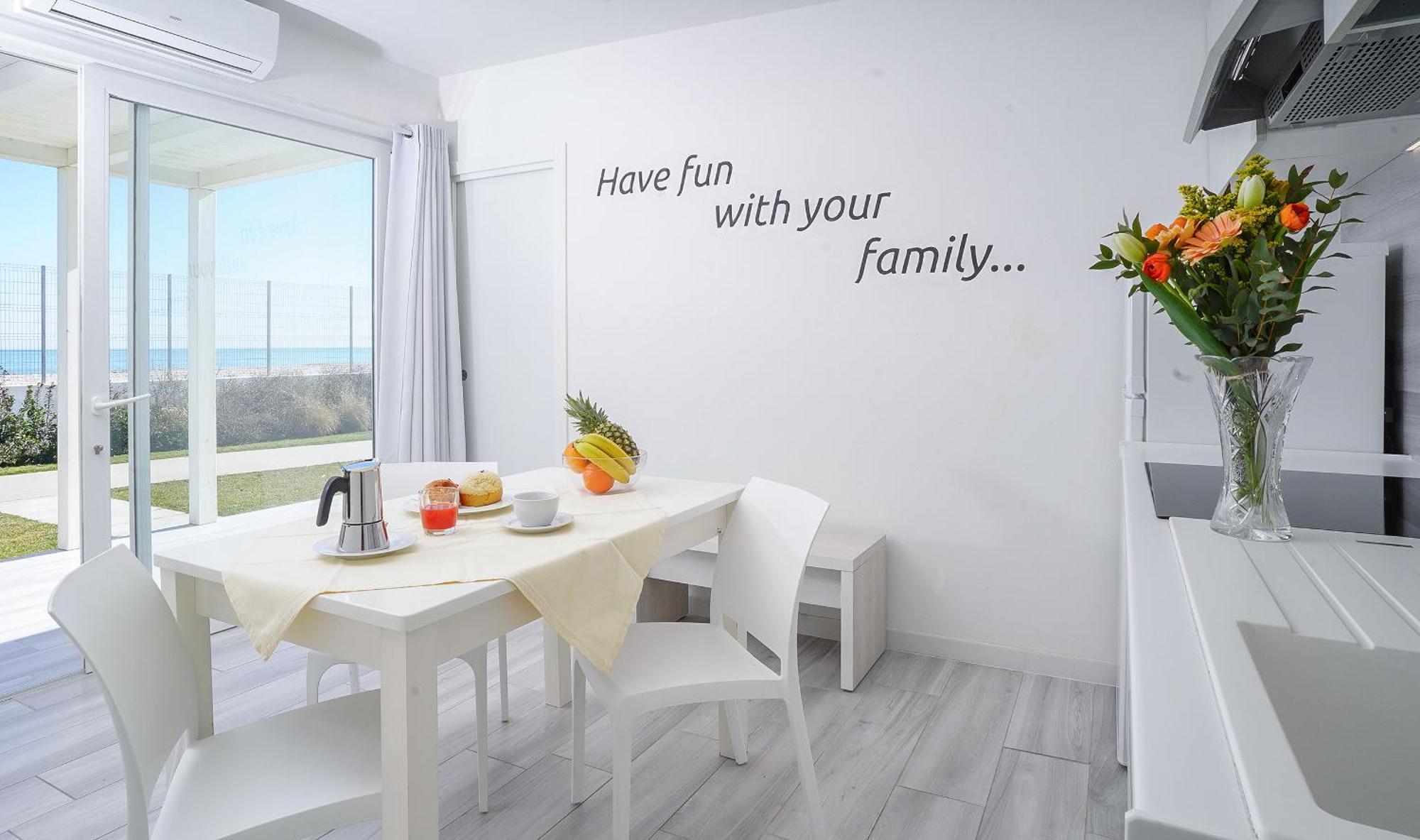 Holiday Family Village Porto SantʼElpidio Oda fotoğraf