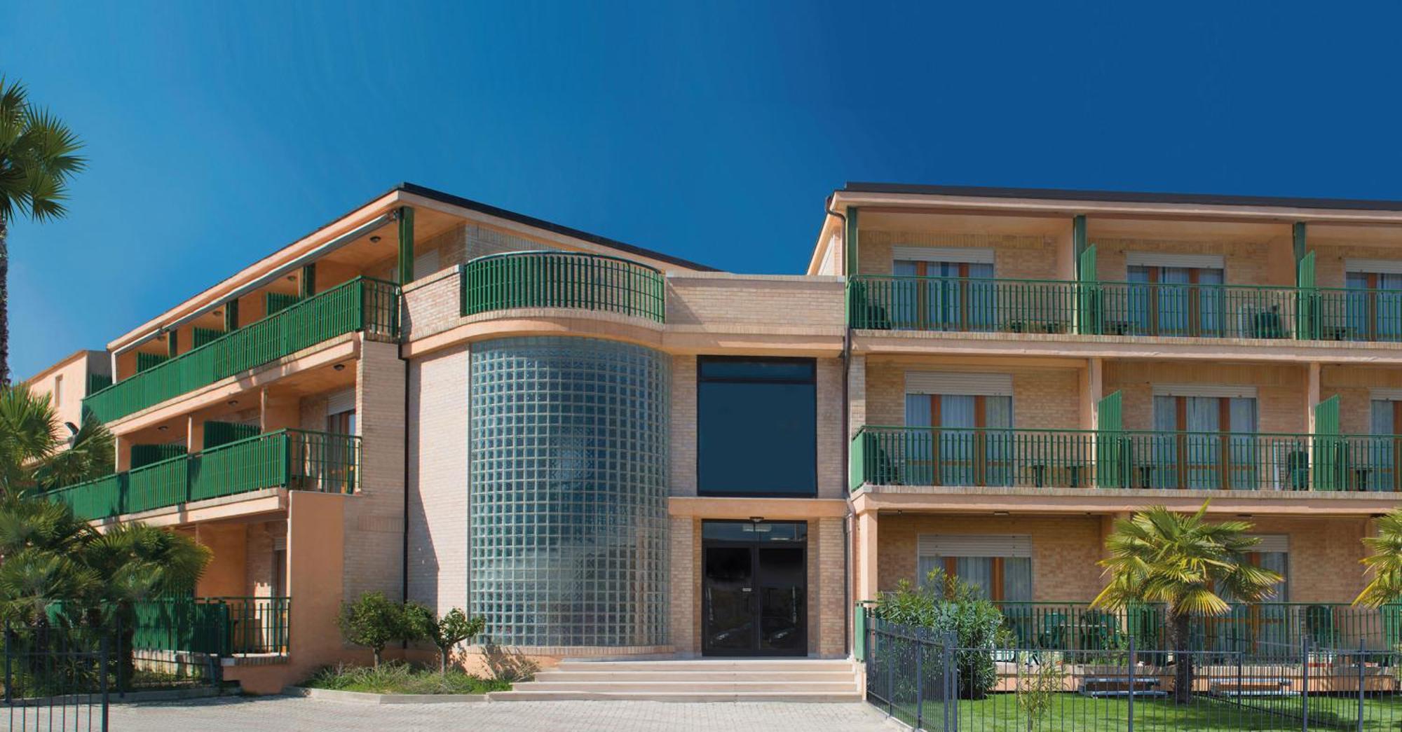 Holiday Family Village Porto SantʼElpidio Dış mekan fotoğraf